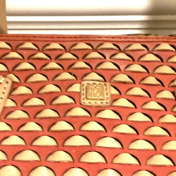 Pour La Victoire Leather basketweaved Authentic Extra Large Tote  Tan/Orange - Picture 9 of 16